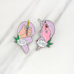 Load image into Gallery viewer, 2pcs/set Broken Heart Best Buds Pink Hand Lighter Cigarette Set  Enamel Pins - NINI SHOP
